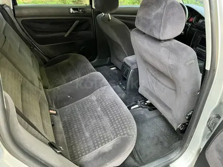 Volkswagen Passat 2001 года за 2 950 000 тг. в Алматы – фото 12