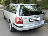 Volkswagen Passat 2001 годаүшін2 750 000 тг. в Алматы – фото 4