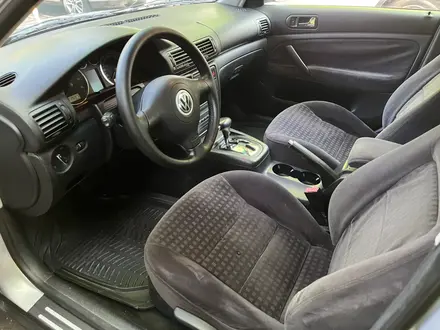 Volkswagen Passat 2001 года за 2 950 000 тг. в Алматы – фото 8