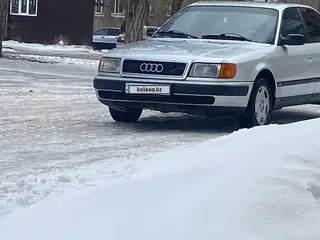 Audi 100