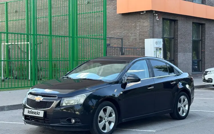 Chevrolet Cruze 2012 года за 2 900 000 тг. в Астана
