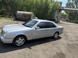 Mercedes-Benz E 230 1995 года за 2 500 000 тг. в Караганда – фото 2