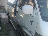 Toyota Hiace 1995 годаfor2 200 000 тг. в Отеген-Батыр – фото 3