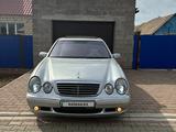 Mercedes-Benz E 55 AMG 2000 года за 4 500 000 тг. в Уральск
