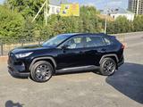 Toyota RAV4 2024 года за 21 990 000 тг. в Астана – фото 4