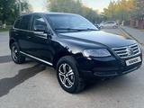 Volkswagen Touareg 2004 годаүшін4 400 000 тг. в Уральск – фото 2