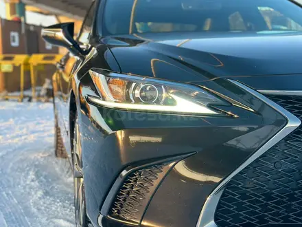 Lexus ES 350 2021 года за 28 500 000 тг. в Астана – фото 6