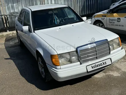 Mercedes-Benz E 230 1991 года за 2 000 000 тг. в Шымкент – фото 13