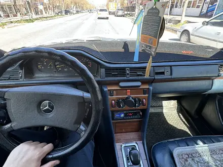 Mercedes-Benz E 230 1991 года за 2 000 000 тг. в Шымкент – фото 15