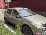 Renault Sandero 2011 года за 2 500 000 тг. в Семей – фото 4