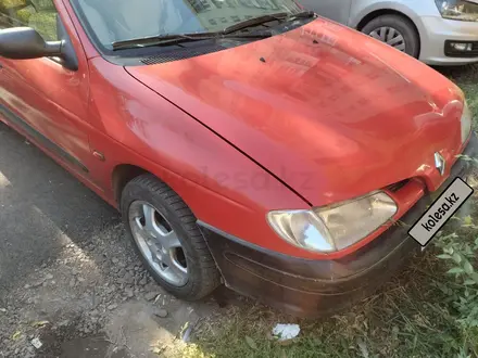 Renault Megane 1997 года за 1 300 000 тг. в Караганда – фото 8