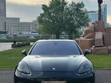 Porsche Panamera 2012 года за 22 500 000 тг. в Астана