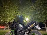 Yamaha  YZF-R1 2010 года за 4 600 000 тг. в Астана – фото 2