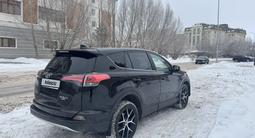 Toyota RAV4 2017 года за 11 700 000 тг. в Астана – фото 5