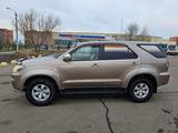Toyota Fortuner 2006 годаүшін7 800 000 тг. в Петропавловск