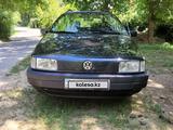 Volkswagen Passat 1992 годаүшін2 350 000 тг. в Шымкент – фото 4