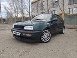 Volkswagen Golf 1995 года за 1 700 000 тг. в Актобе