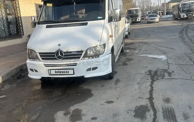 Mercedes-Benz Sprinter 2005 годаfor7 200 000 тг. в Алматы