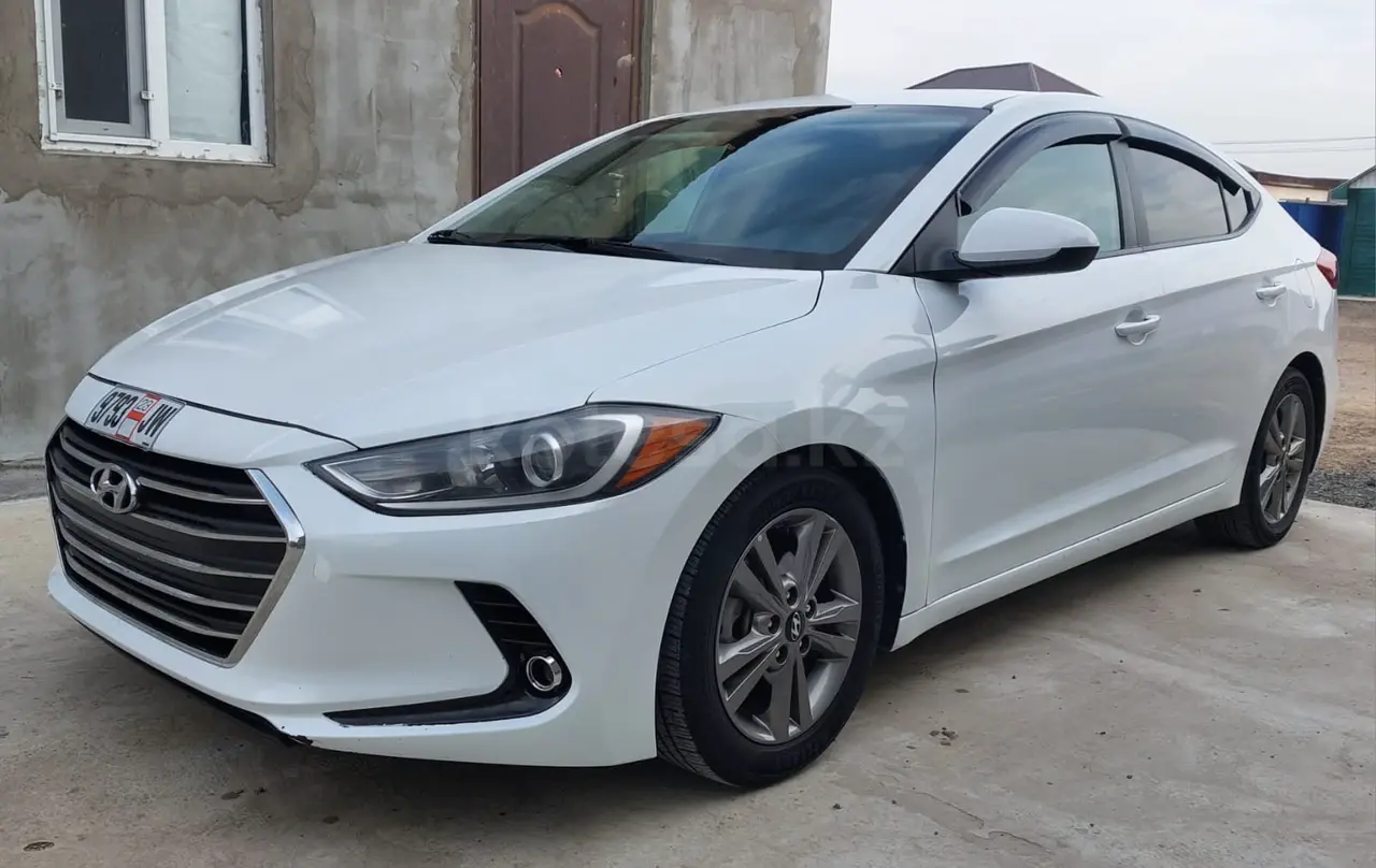 Hyundai Elantra, 2018
