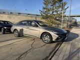 Hyundai Elantra 2025 года за 10 400 000 тг. в Астана – фото 2