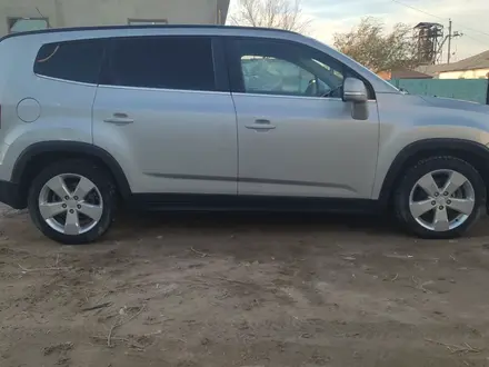 Chevrolet Orlando 2014 года за 6 000 000 тг. в Айтеке би – фото 2