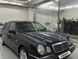 Mercedes-Benz E 280 2000 года за 4 800 000 тг. в Караганда