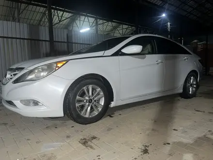 Hyundai Sonata 2013 года за 3 000 000 тг. в Алматы – фото 8
