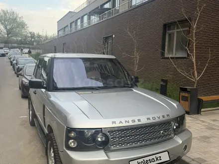 Land Rover Range Rover 2005 года за 7 000 000 тг. в Алматы – фото 2