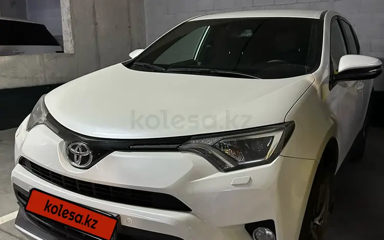 Toyota RAV4 2018 годаүшін12 500 000 тг. в Алматы