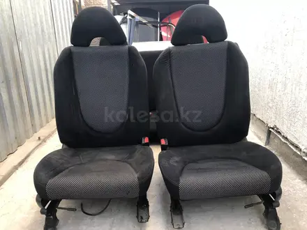 Салон (сиденье, кресло, диван) Honda за 120 000 тг. в Алматы – фото 6