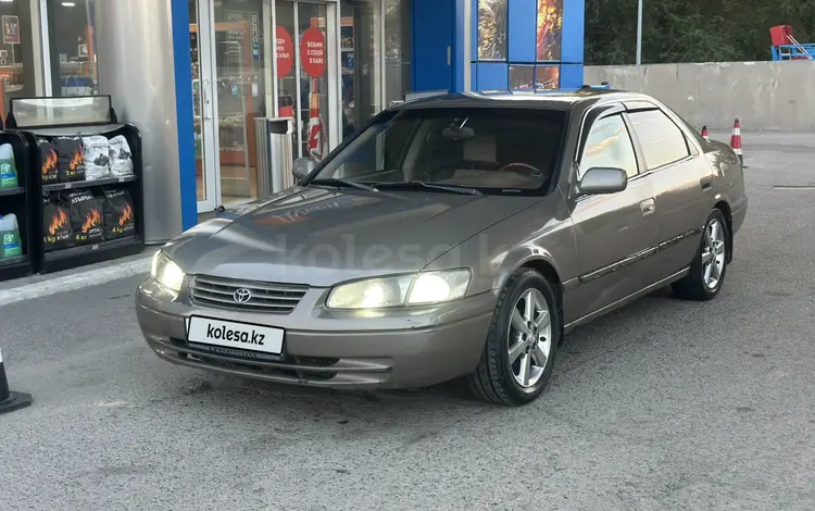 Toyota Camry 1999 года за 2 600 000 тг. в Алматы