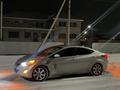 Hyundai Elantra 2013 года за 3 600 000 тг. в Атырау – фото 2