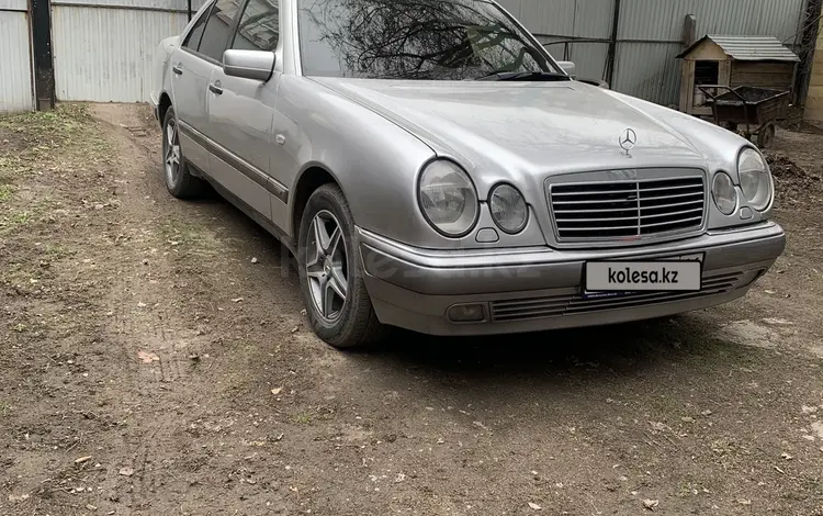 Mercedes-Benz E 55 AMG 1998 года за 4 000 000 тг. в Алматы