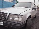 Mercedes-Benz E 200 1992 года за 900 000 тг. в Тобыл