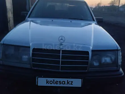 Mercedes-Benz E 200 1992 года за 900 000 тг. в Тобыл – фото 17