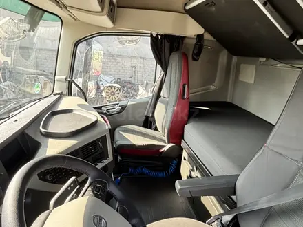 Volvo  FH 2014 года за 20 000 000 тг. в Шымкент – фото 2