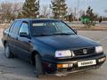 Volkswagen Vento 1993 года за 1 150 000 тг. в Тараз – фото 2