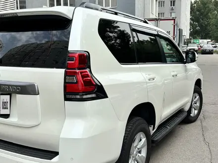 Toyota Land Cruiser Prado 2023 года за 27 000 000 тг. в Алматы – фото 11
