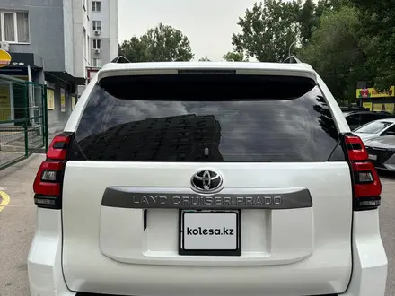 Toyota Land Cruiser Prado 2023 года за 27 000 000 тг. в Алматы – фото 15