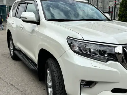 Toyota Land Cruiser Prado 2023 года за 27 000 000 тг. в Алматы – фото 16