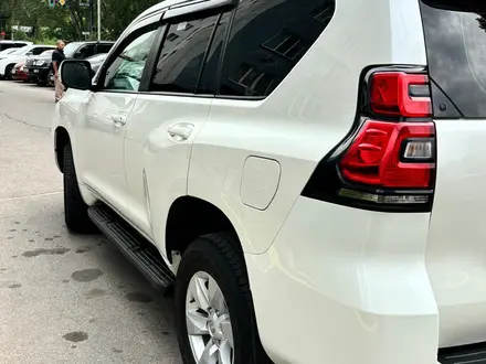 Toyota Land Cruiser Prado 2023 года за 27 000 000 тг. в Алматы – фото 10