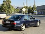 Mercedes-Benz E 280 1999 года за 2 700 000 тг. в Тараз – фото 4