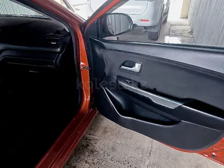 Kia Rio 2015 года за 4 600 000 тг. в Актау – фото 19