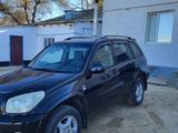 Toyota RAV4 2005 года за 6 000 000 тг. в Атырау – фото 2