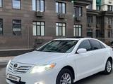 Toyota Camry 2010 года за 7 200 000 тг. в Атырау – фото 4