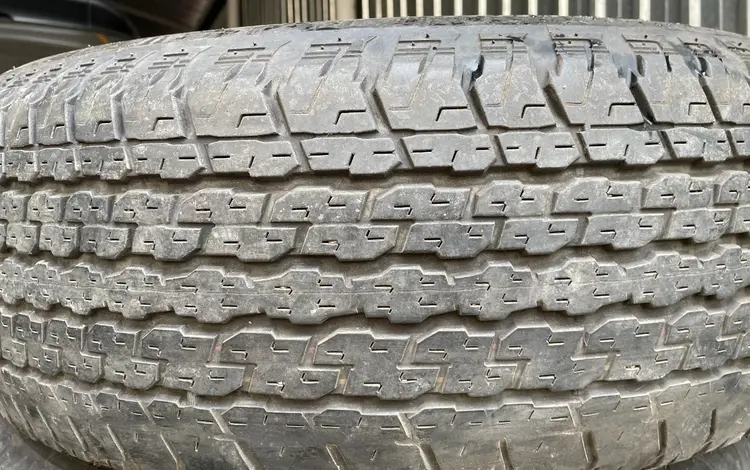 1шт 265 70 17 Bridgestone Duller HT 840 за 20 000 тг. в Алматы