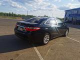 Toyota Camry 2017 года за 6 900 000 тг. в Уральск – фото 5
