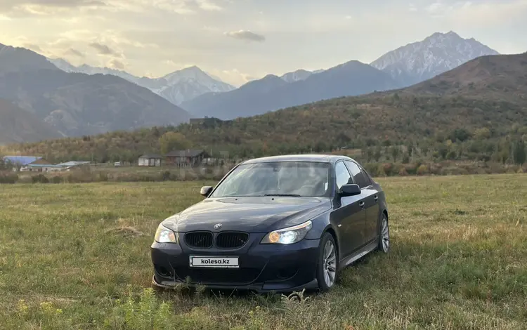 BMW 530 2004 года за 4 500 000 тг. в Алматы