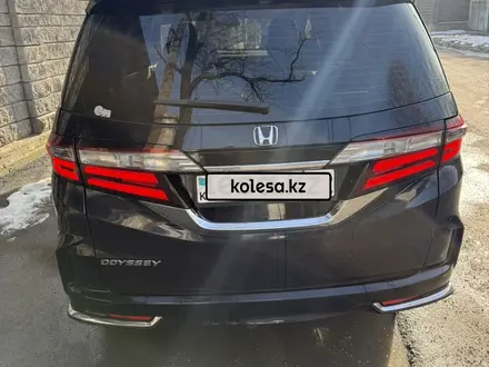 Honda Odyssey 2018 года за 16 500 000 тг. в Алматы – фото 3