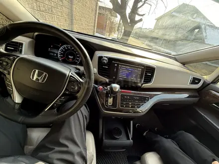 Honda Odyssey 2018 года за 16 500 000 тг. в Алматы – фото 9